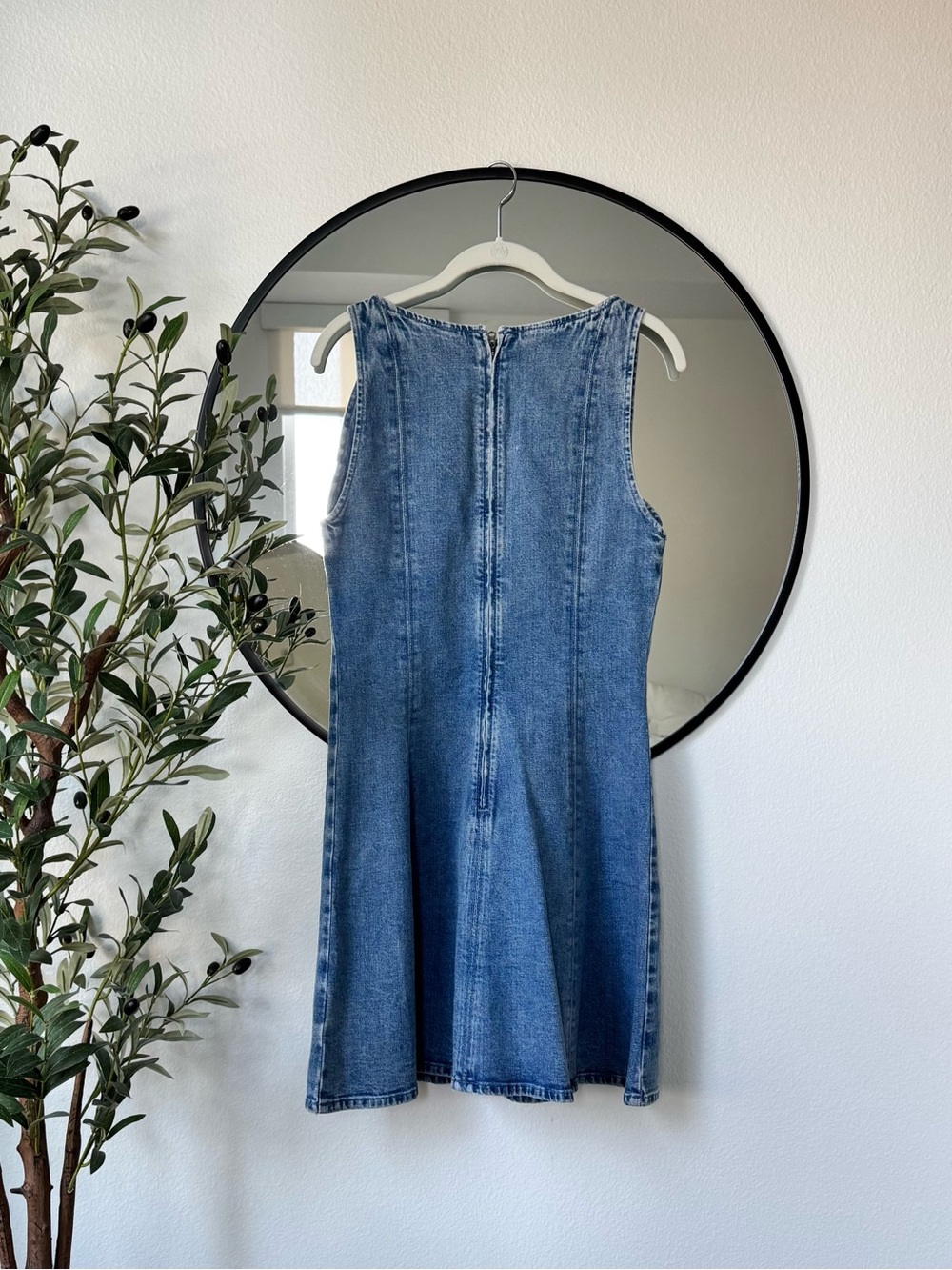 Abercrombie & Fitch Mila Denim Square-Neck Mini Dress - Blue, M Tall - Picture 6 of 9